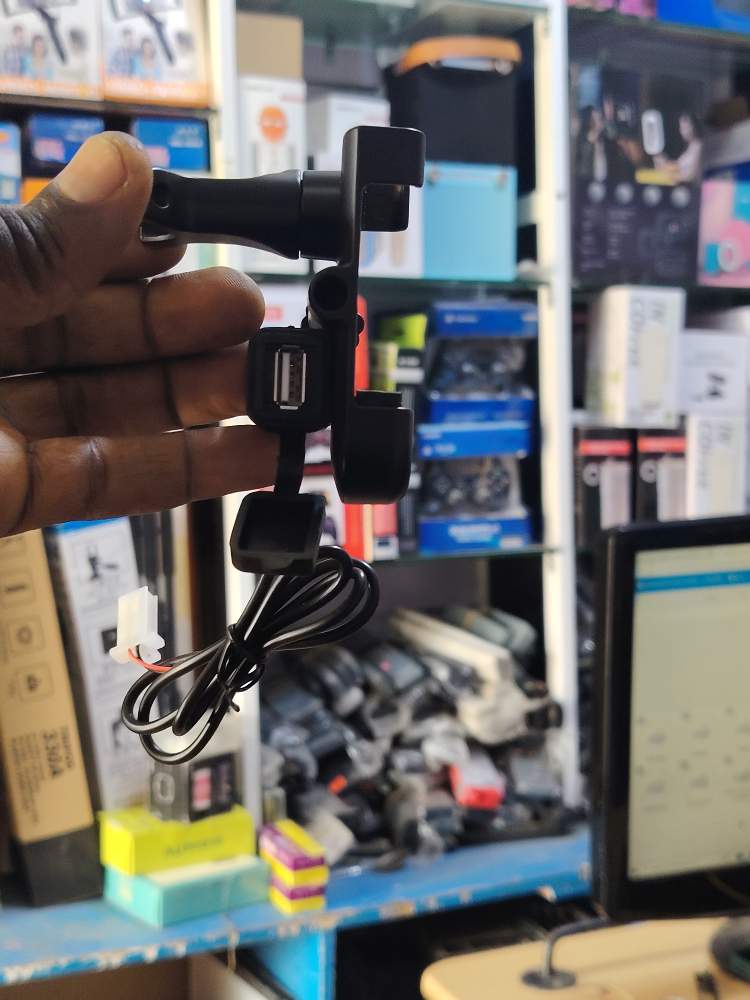 ​🚴‍♂️ Support Smartphone Haute Résistance en Alliage d'Aluminium - Photo 2
