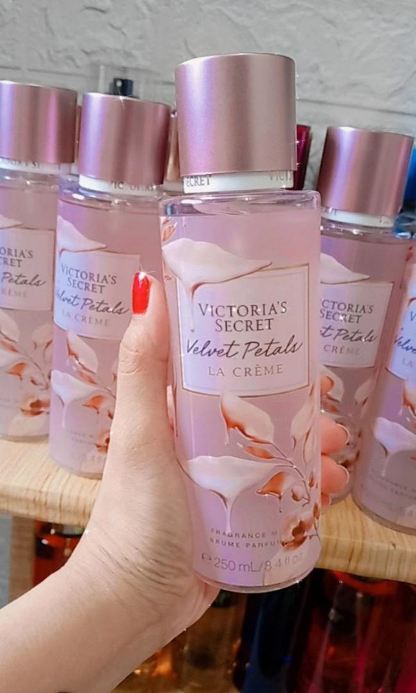 Brume de Parfum Victoria Secret  authentique 
